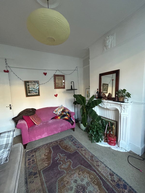 Room Kezia Mews in Greater London