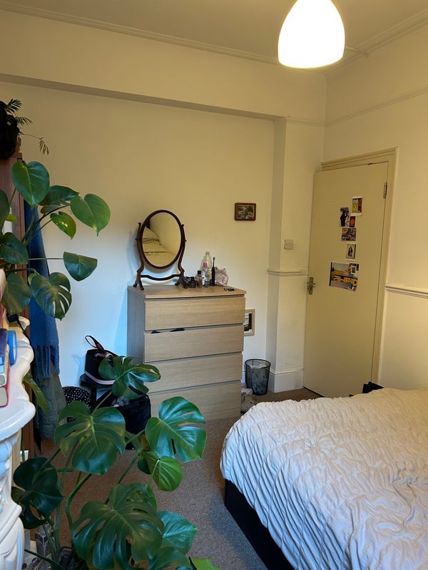 Room Kezia Mews in Greater London