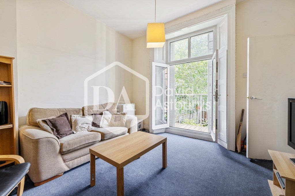 Flat Camden Road in Greater London