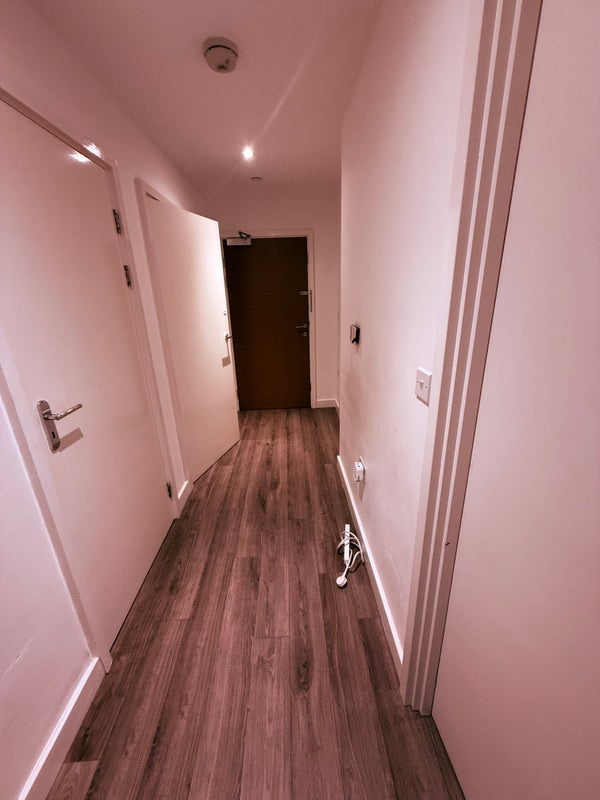 Room Plumstead Road in Greater London