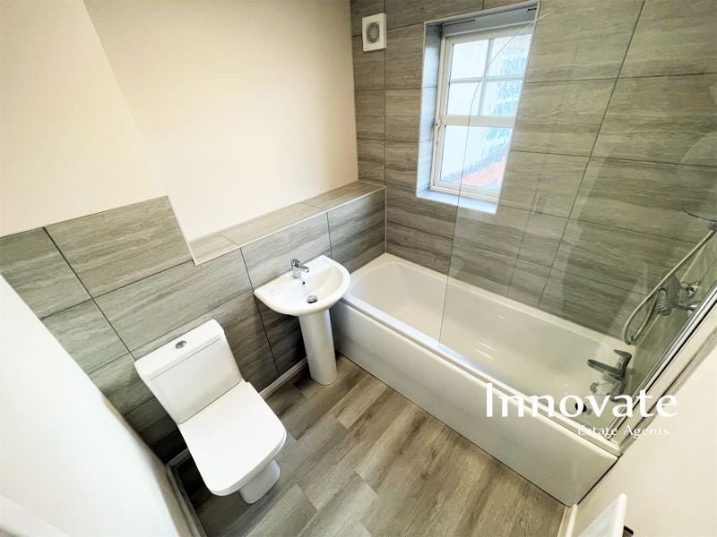 Flat Wesley Close in Sandwell