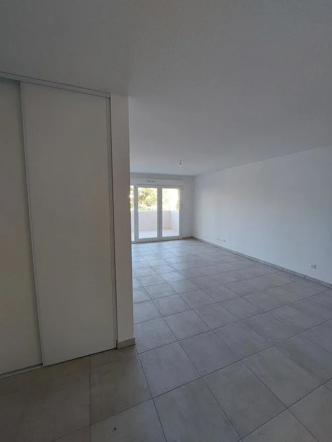 Appartement Rue Bellini à Nîmes