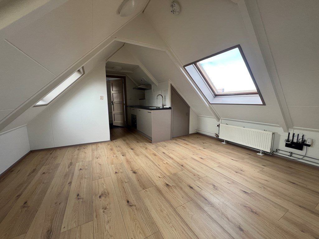 Kamer te huur: Oude Kijk in 't Jatstraat, Groningen