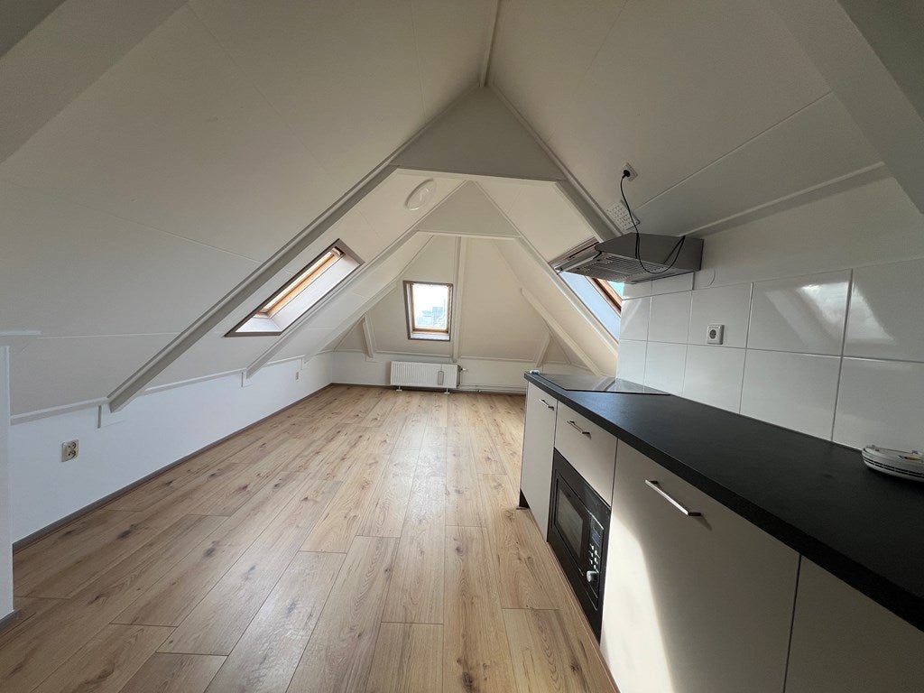 Kamer te huur: Oude Kijk in 't Jatstraat, Groningen