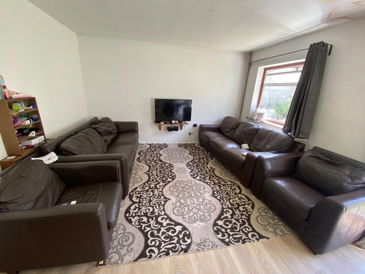 Room Marvels Lane in Greater London