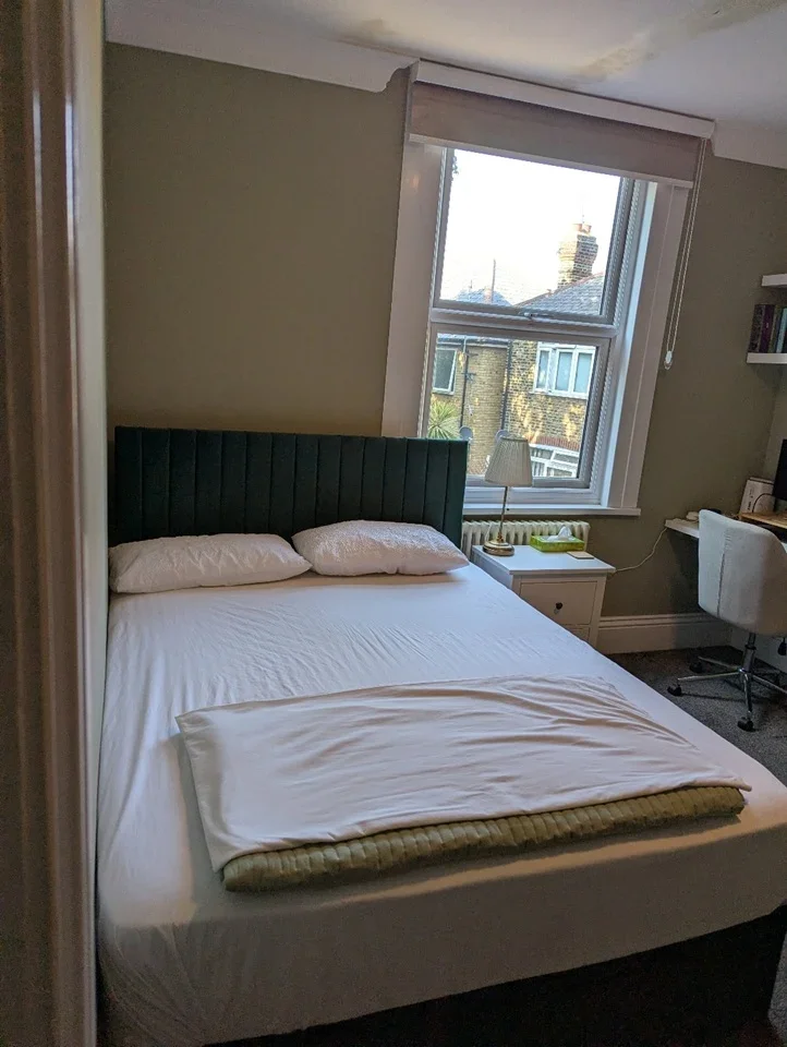 Room Church Road in Greater London