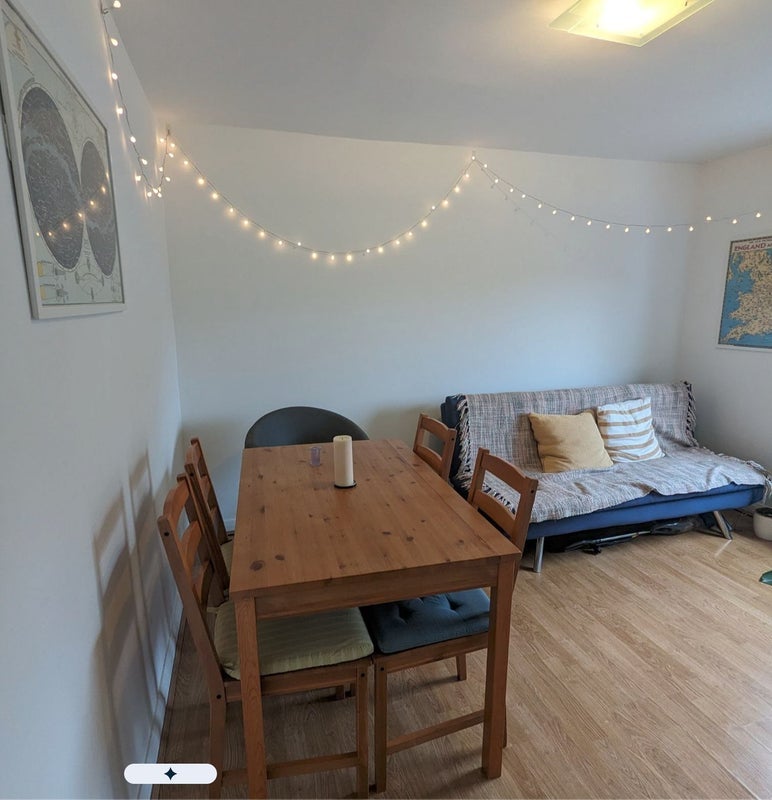 Room Caledonian Road in Greater London