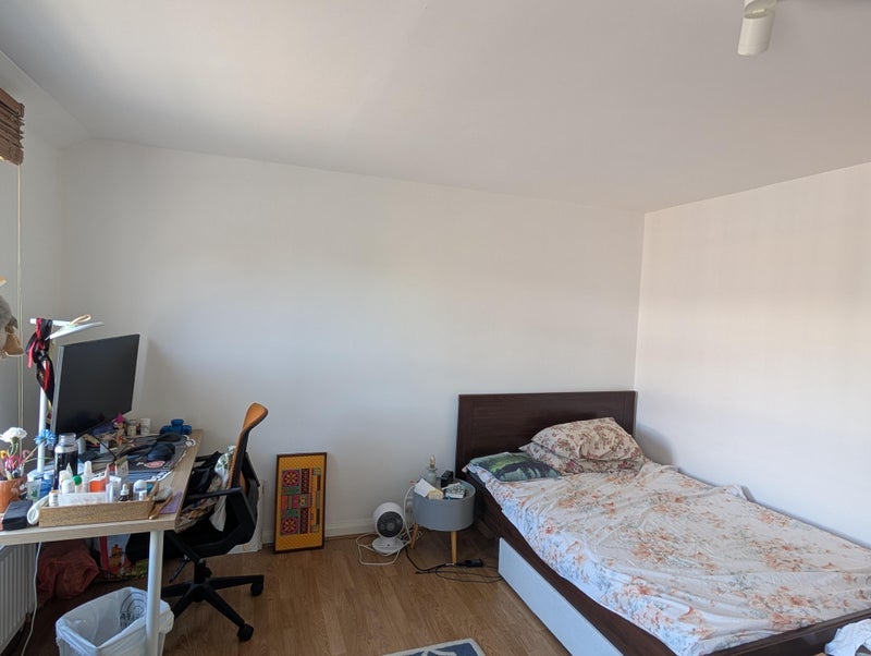 Room Caledonian Road in Greater London
