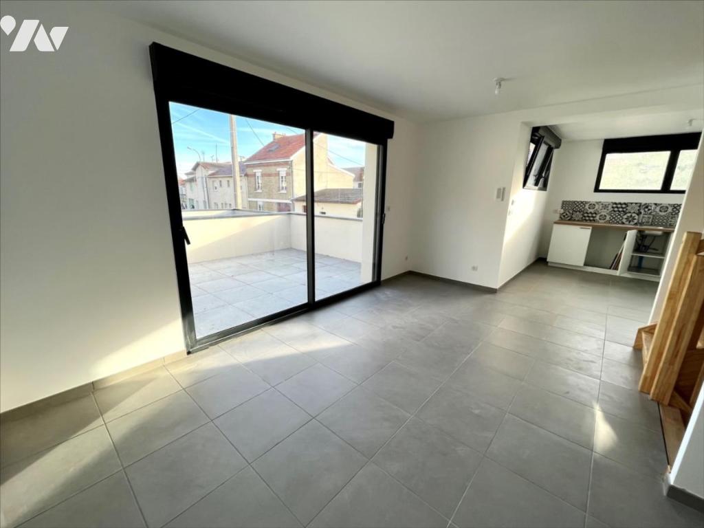 Chambre Rue des Éparges à Reims