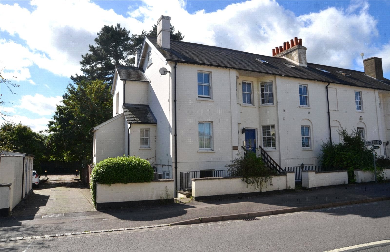 Flat Church Street in Theale