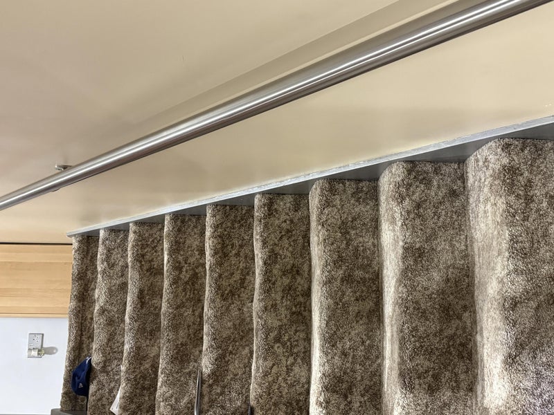 Room Lucorn Close in Greater London
