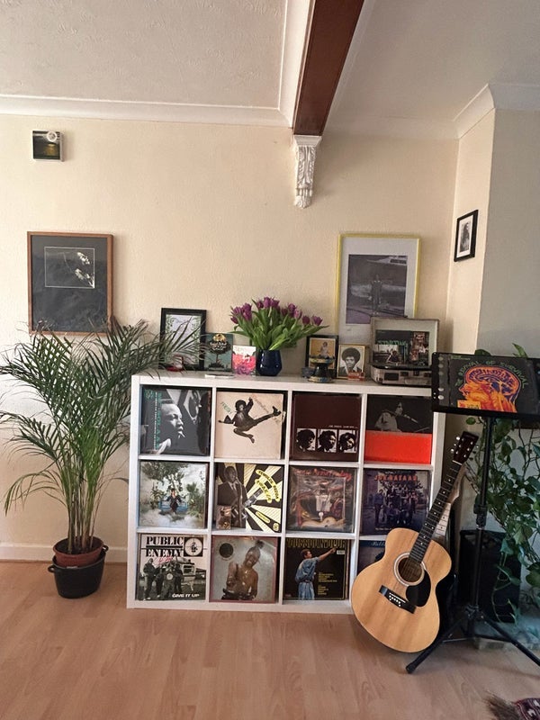 Room Vale Street in Greater London