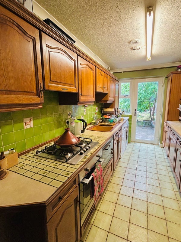 Room Vale Street in Greater London