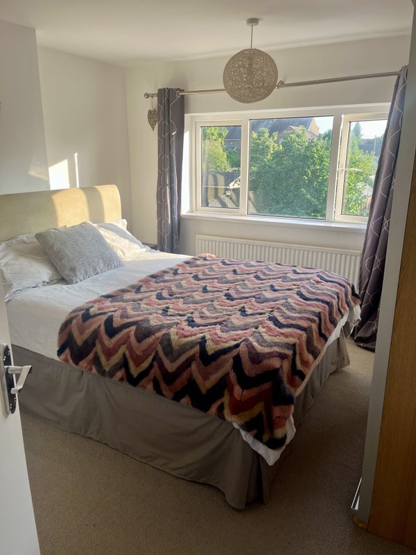 Room Abbey Road in Newark and Sherwood