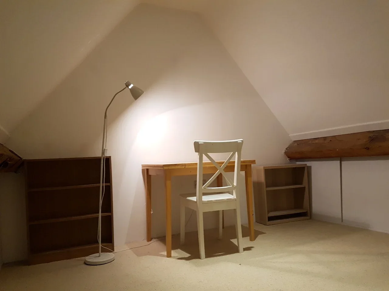 Flat Clifton Grove in Greater London