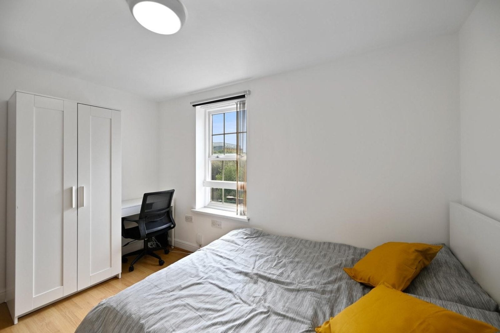 Flat Broomhall Street in Sheffield