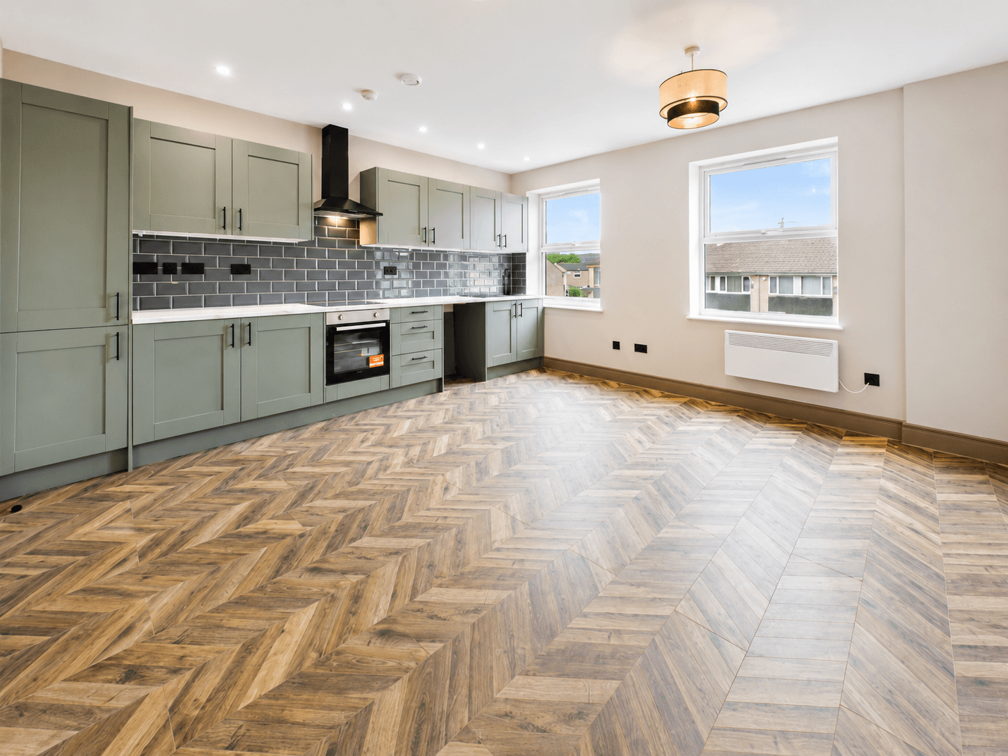 Flat Bensham Lane in Greater London