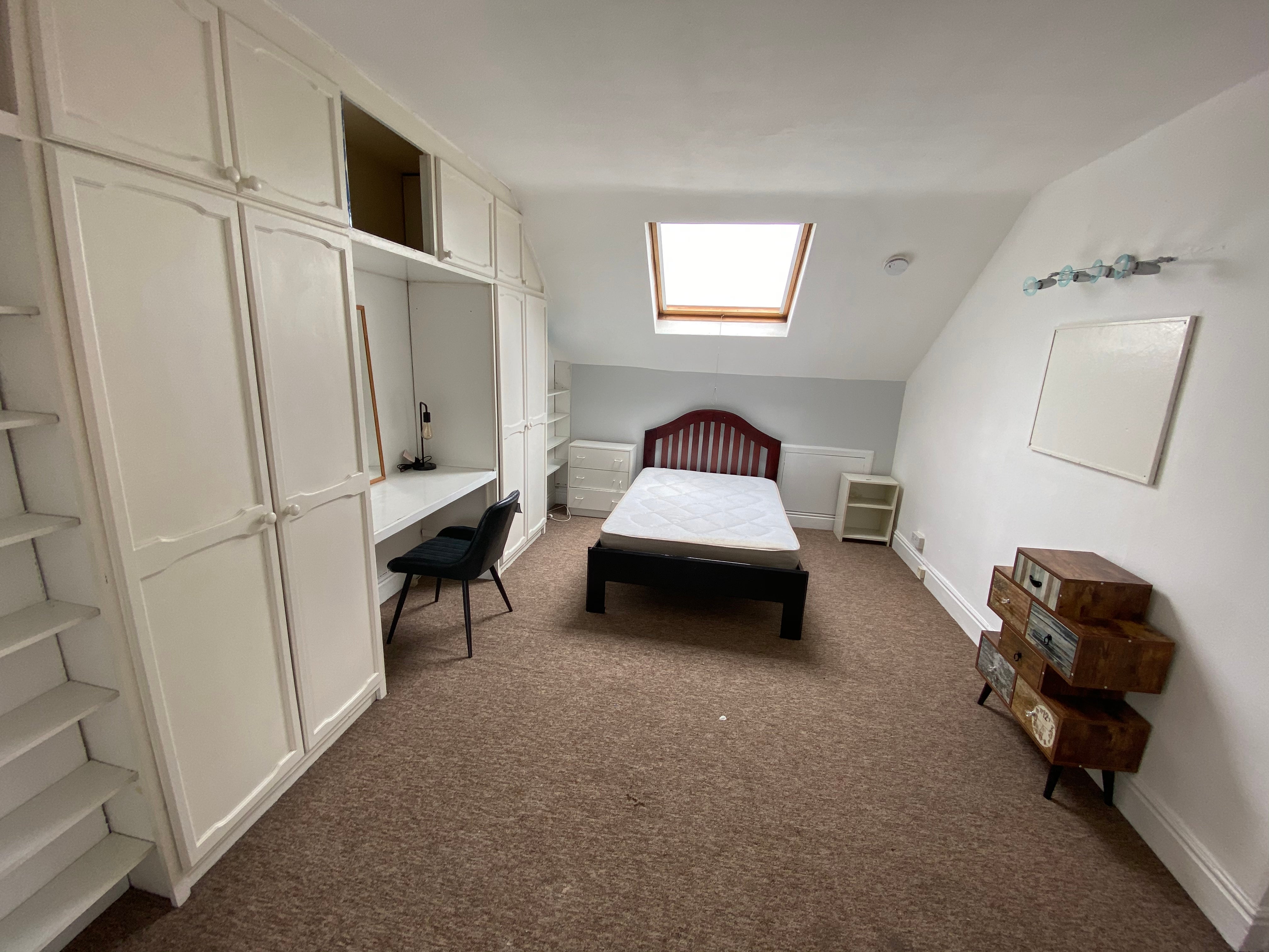 Flat Pershore Road in Birmingham