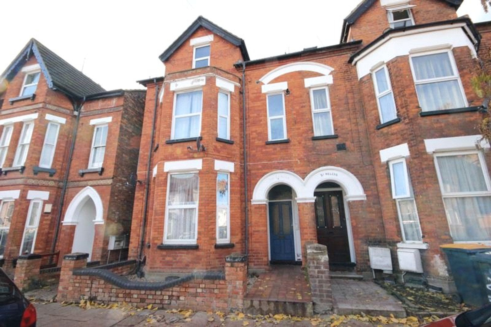 Flat Spenser Road in Bedford
