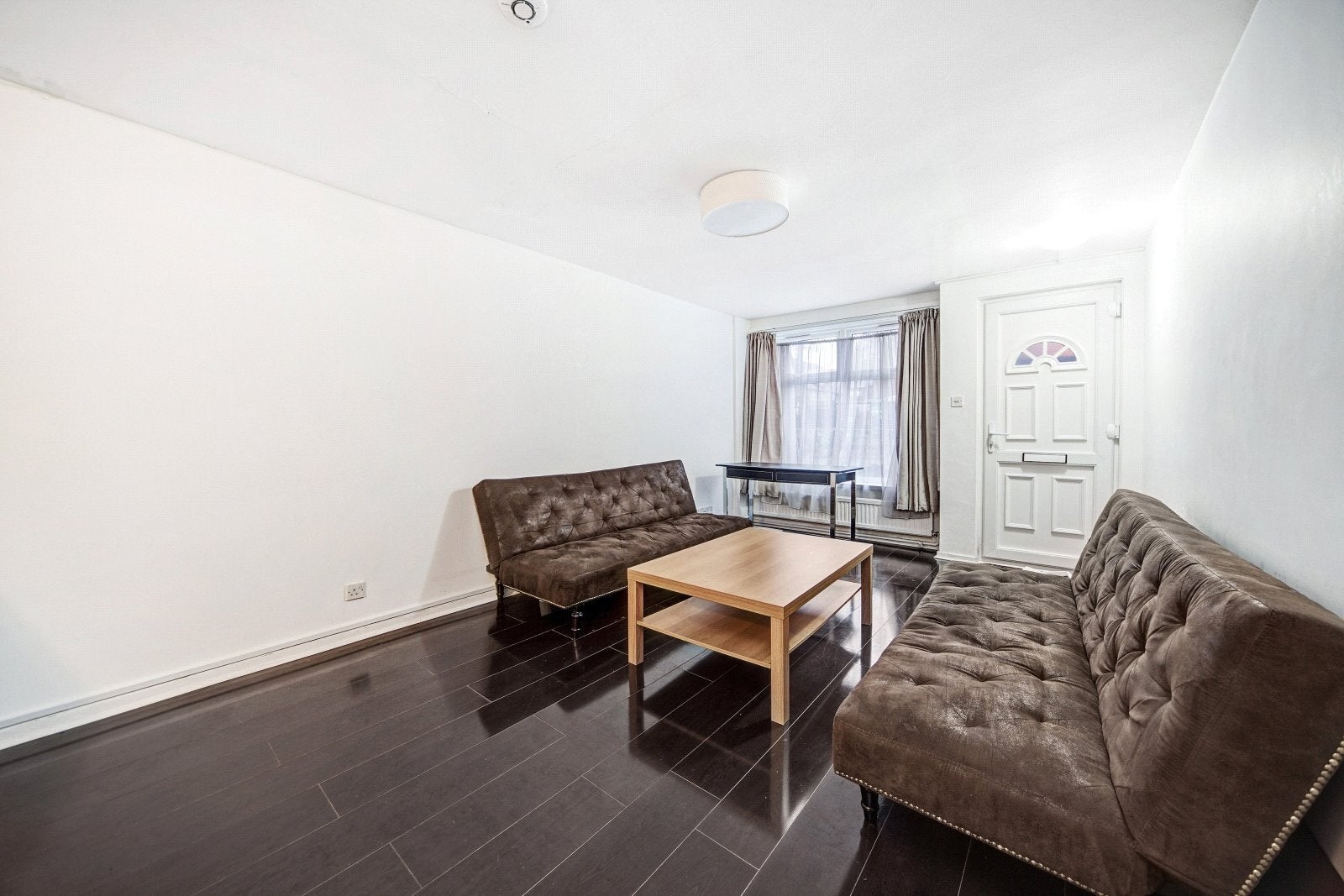 House Campbell Walk in Greater London