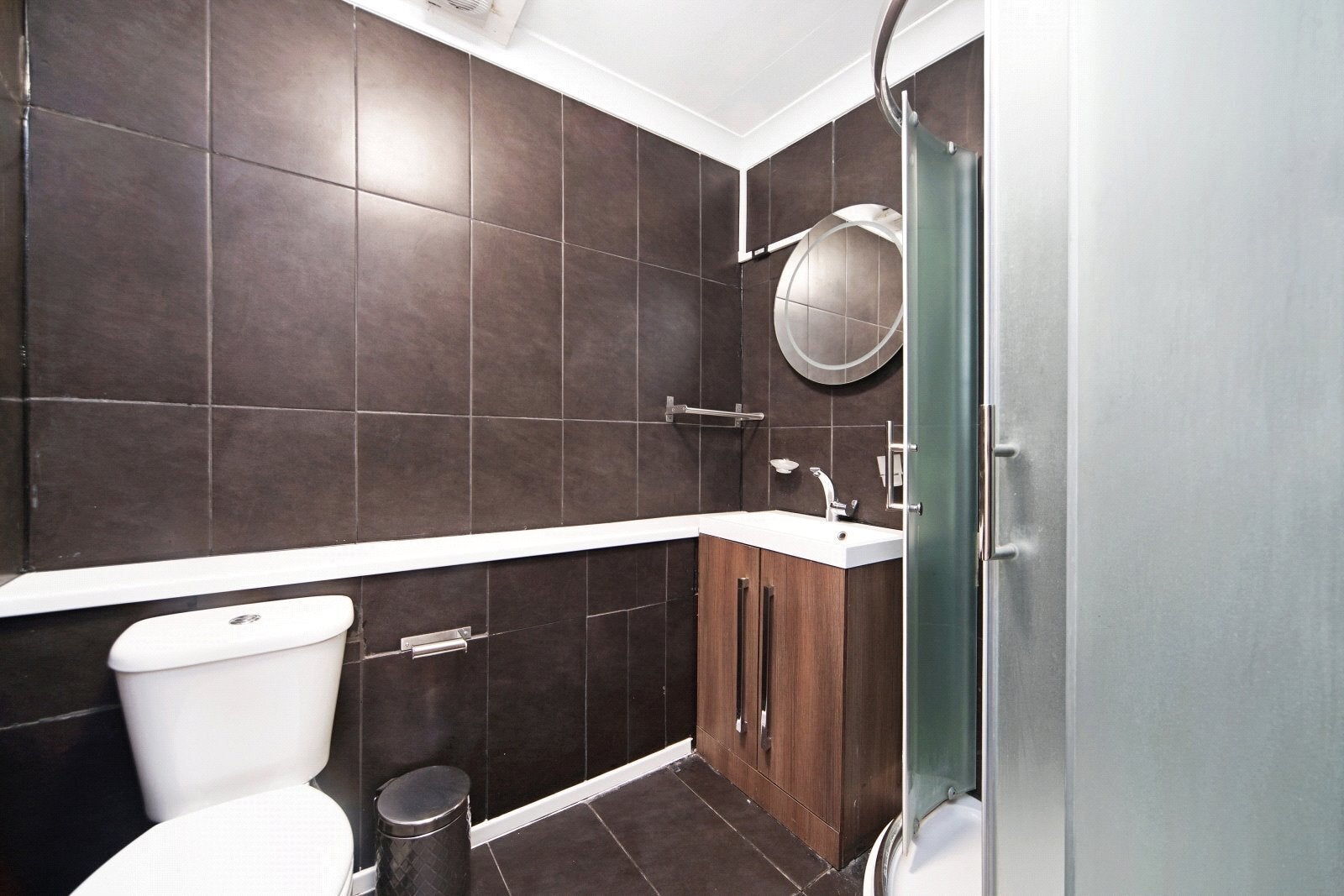 House Campbell Walk in Greater London