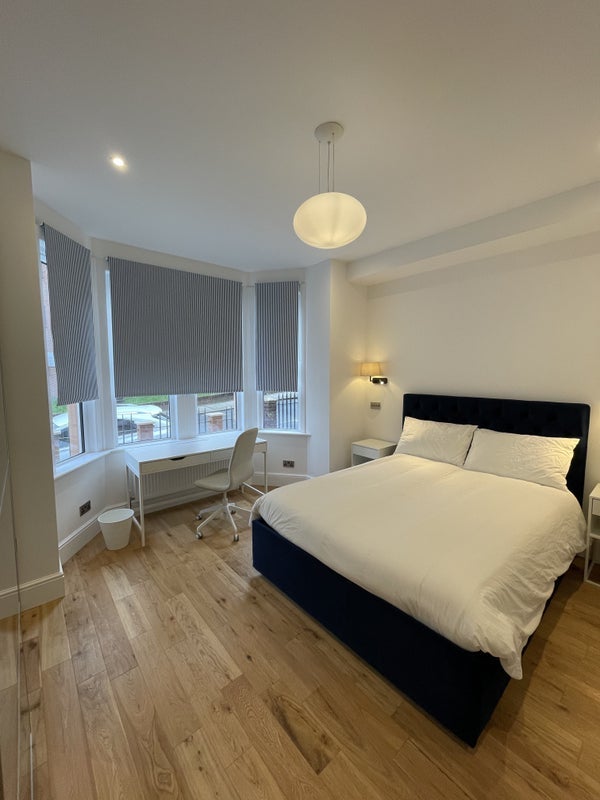 Room Ravensbourne Road in Greater London