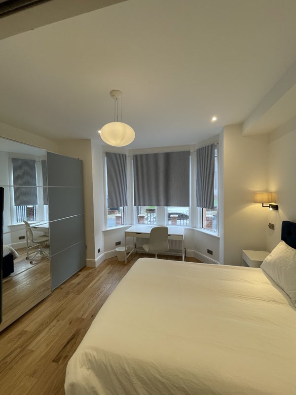 Room Ravensbourne Road in Greater London