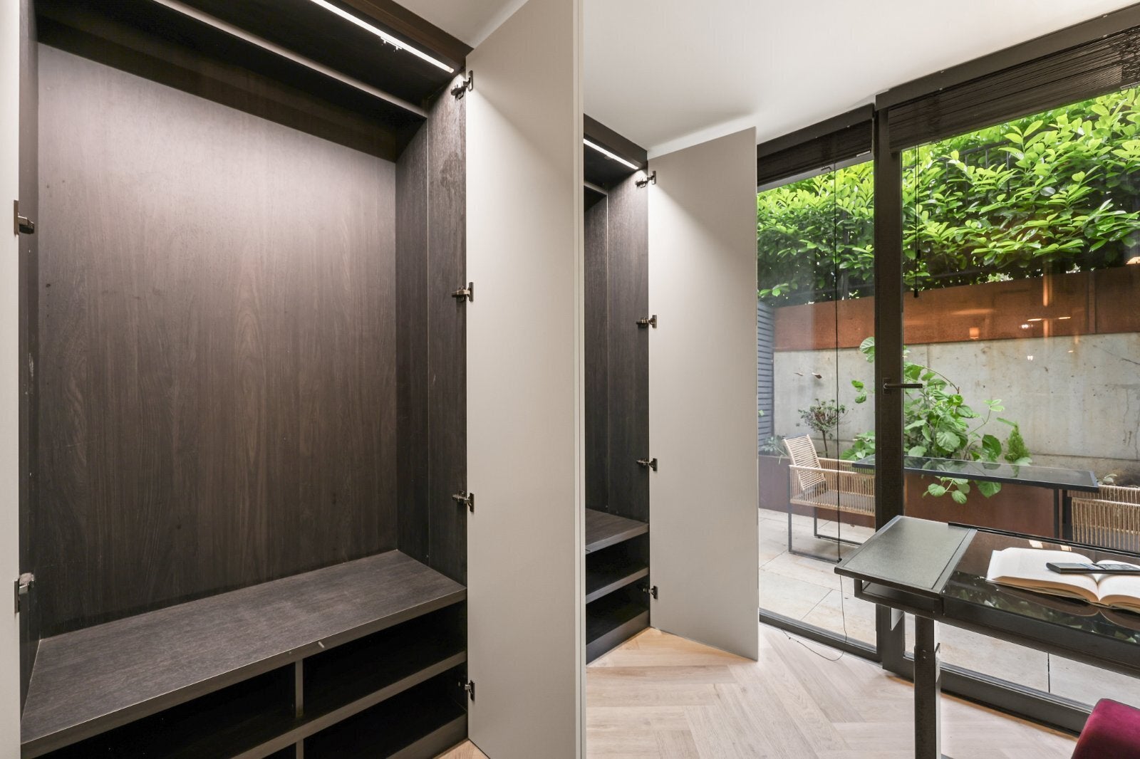 Flat Willesden Lane in Greater London