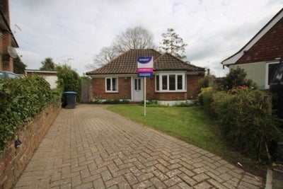 House Ashenground Close in Mid Sussex
