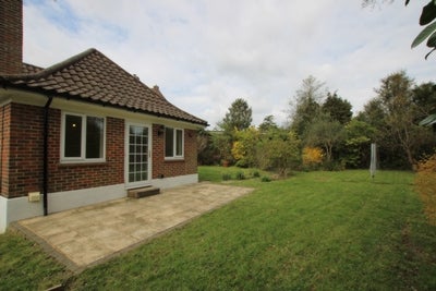 House Ashenground Close in Mid Sussex