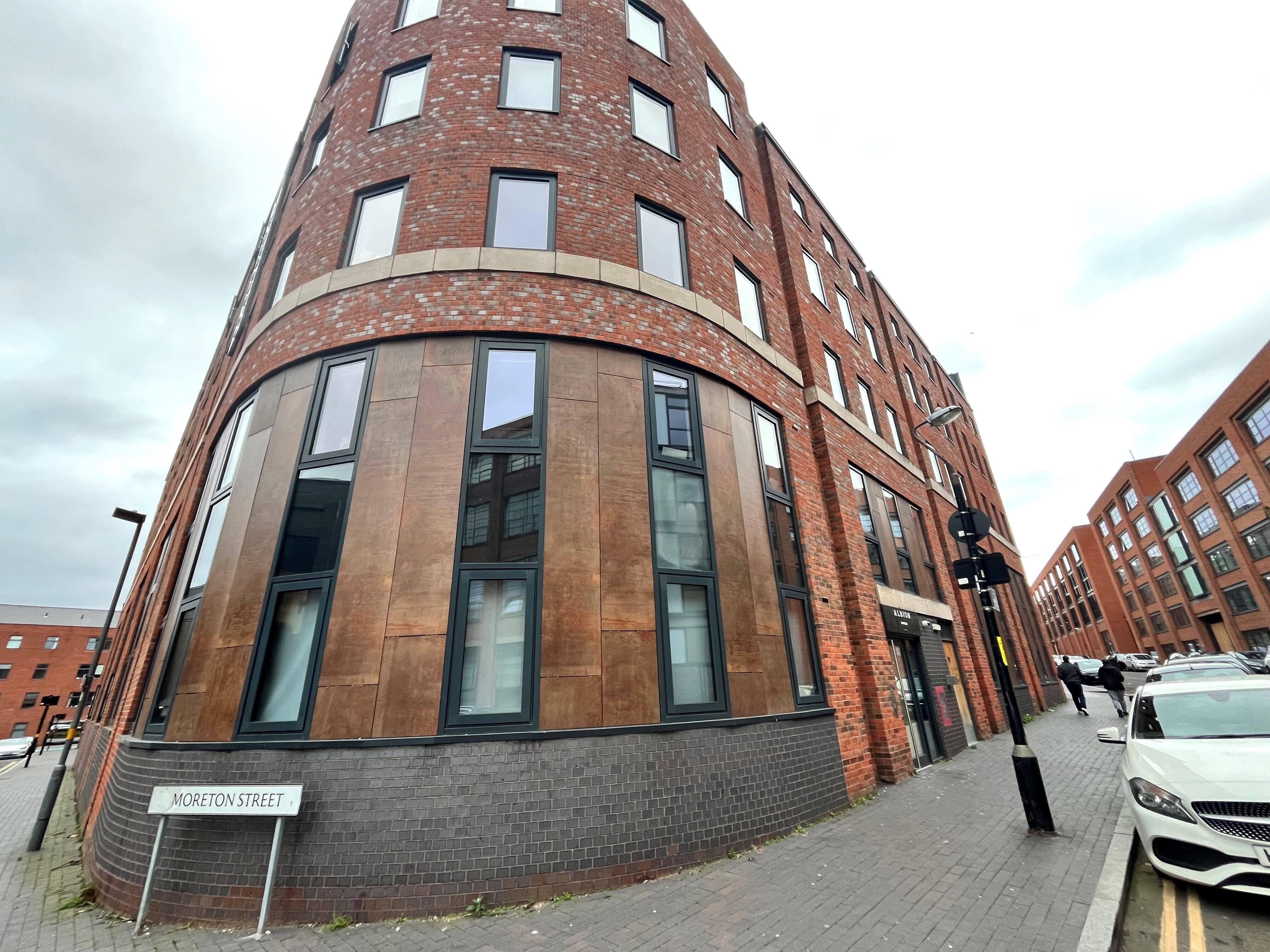Flat Moreton Street in Birmingham