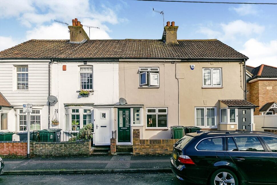 House Essex Road in Dartford
