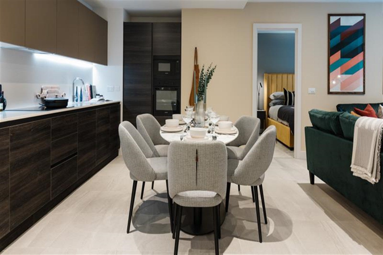 Flat McEwan Square in City of Edinburgh