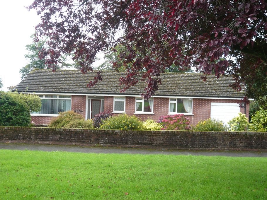 House Fairhill Close in Penrith