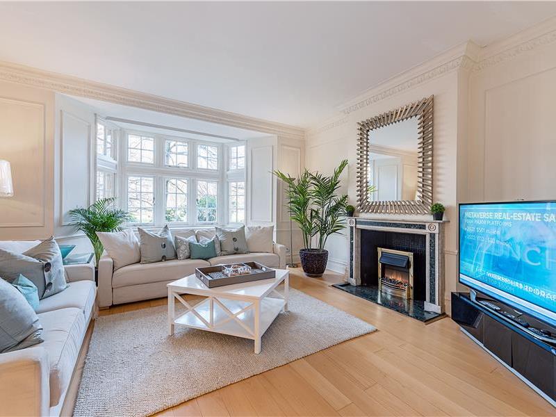 Flat Parkside in Greater London