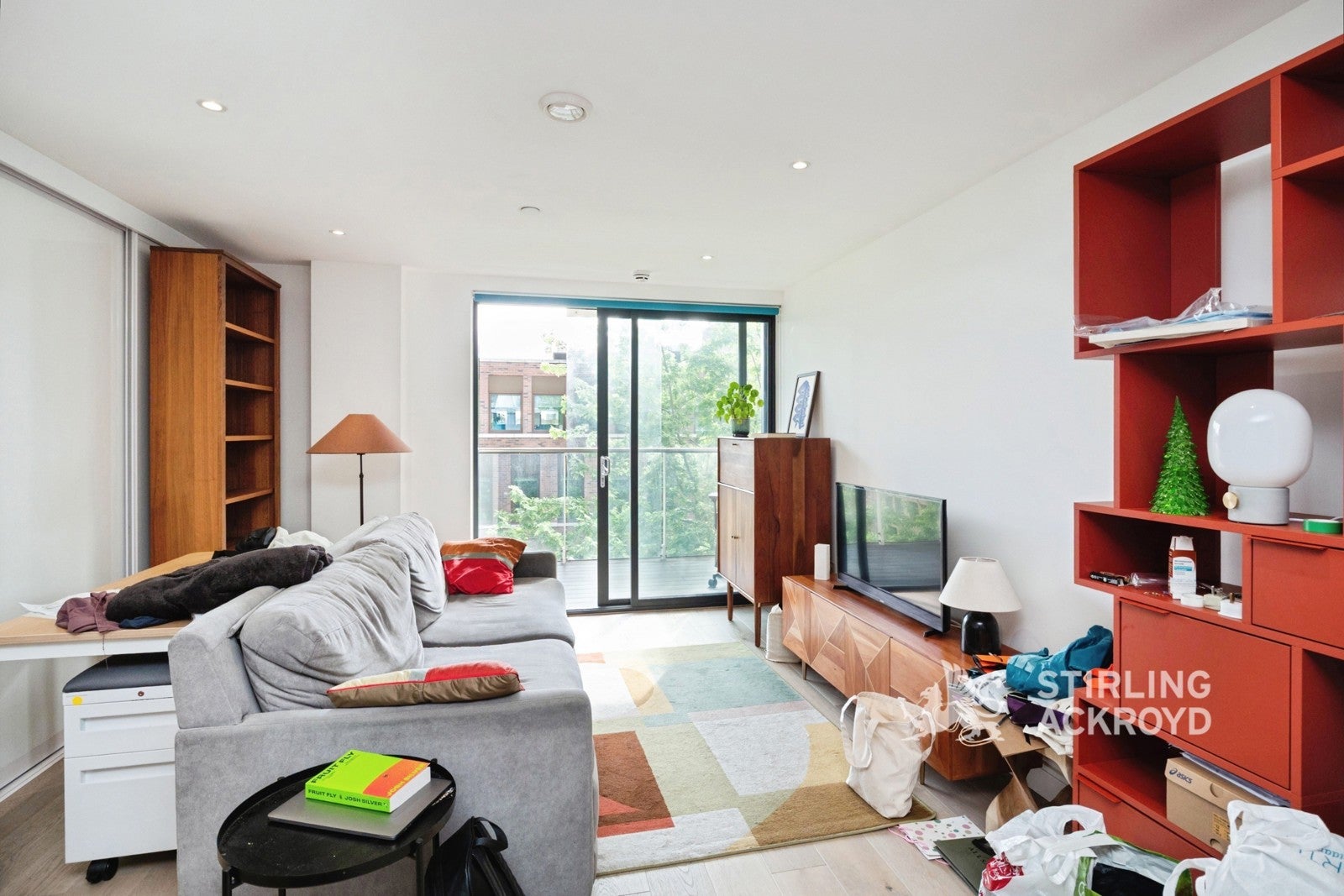 Flat Commercial Street in Greater London