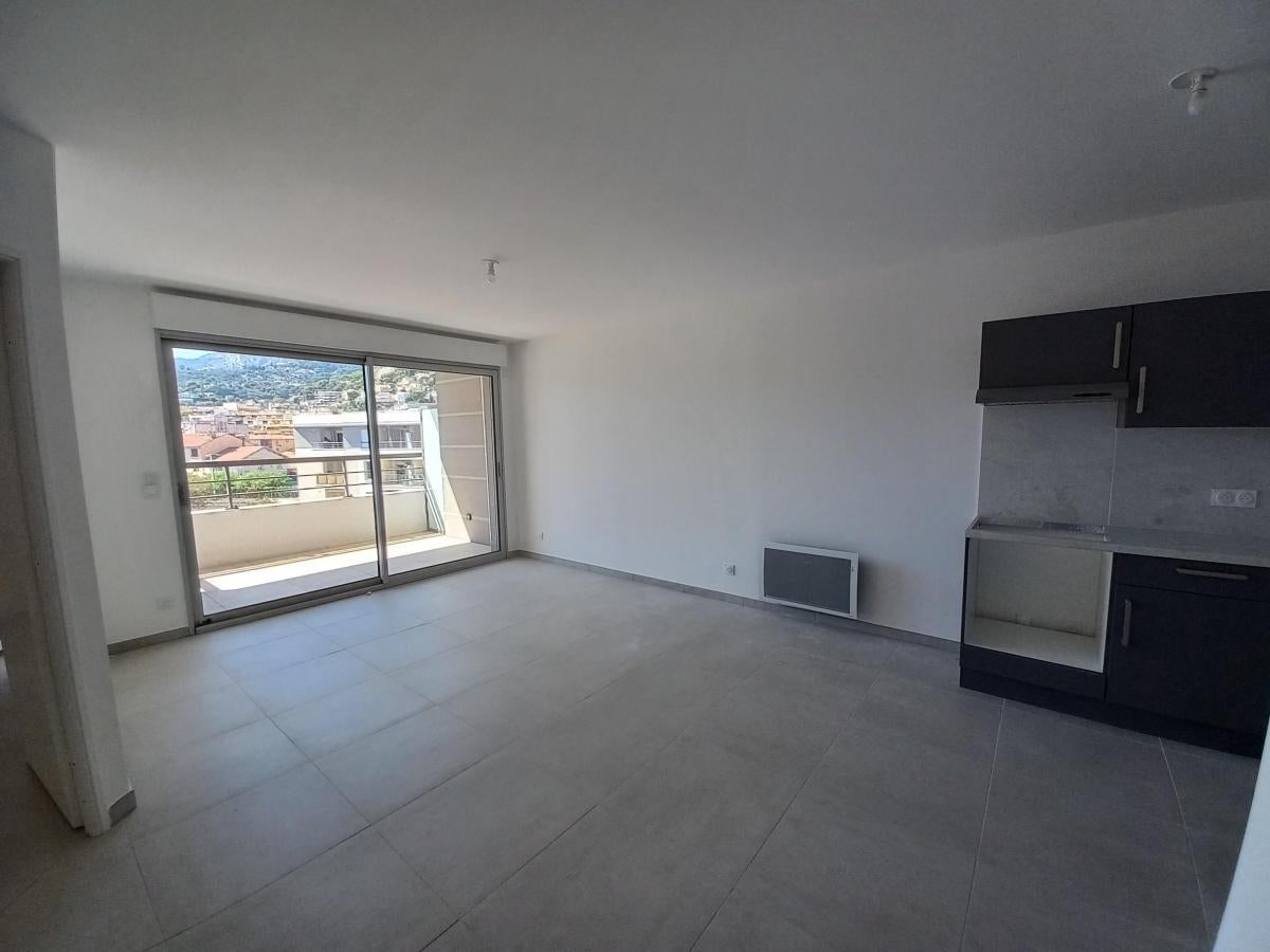 Flat Avenue Aristide Briand in Roquebrune-Cap-Martin