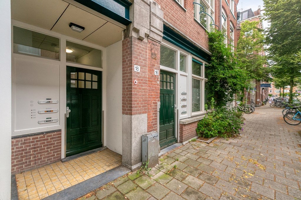 Appartement te koop: Pieter Langendijkstraat 18-2, Amsterdam