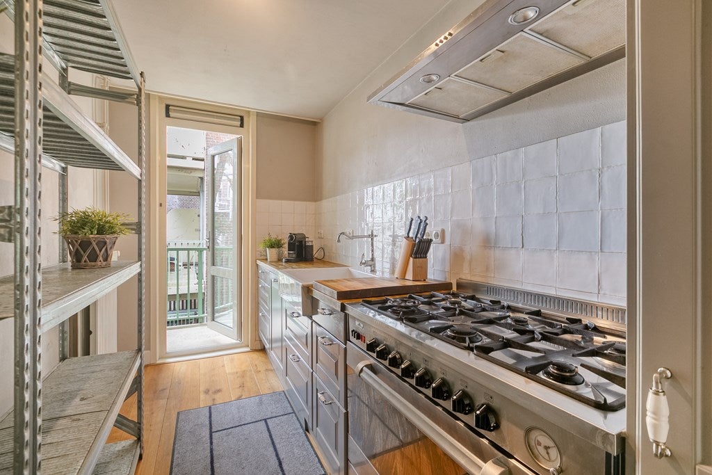Appartement te koop: Pieter Langendijkstraat 18-2, Amsterdam