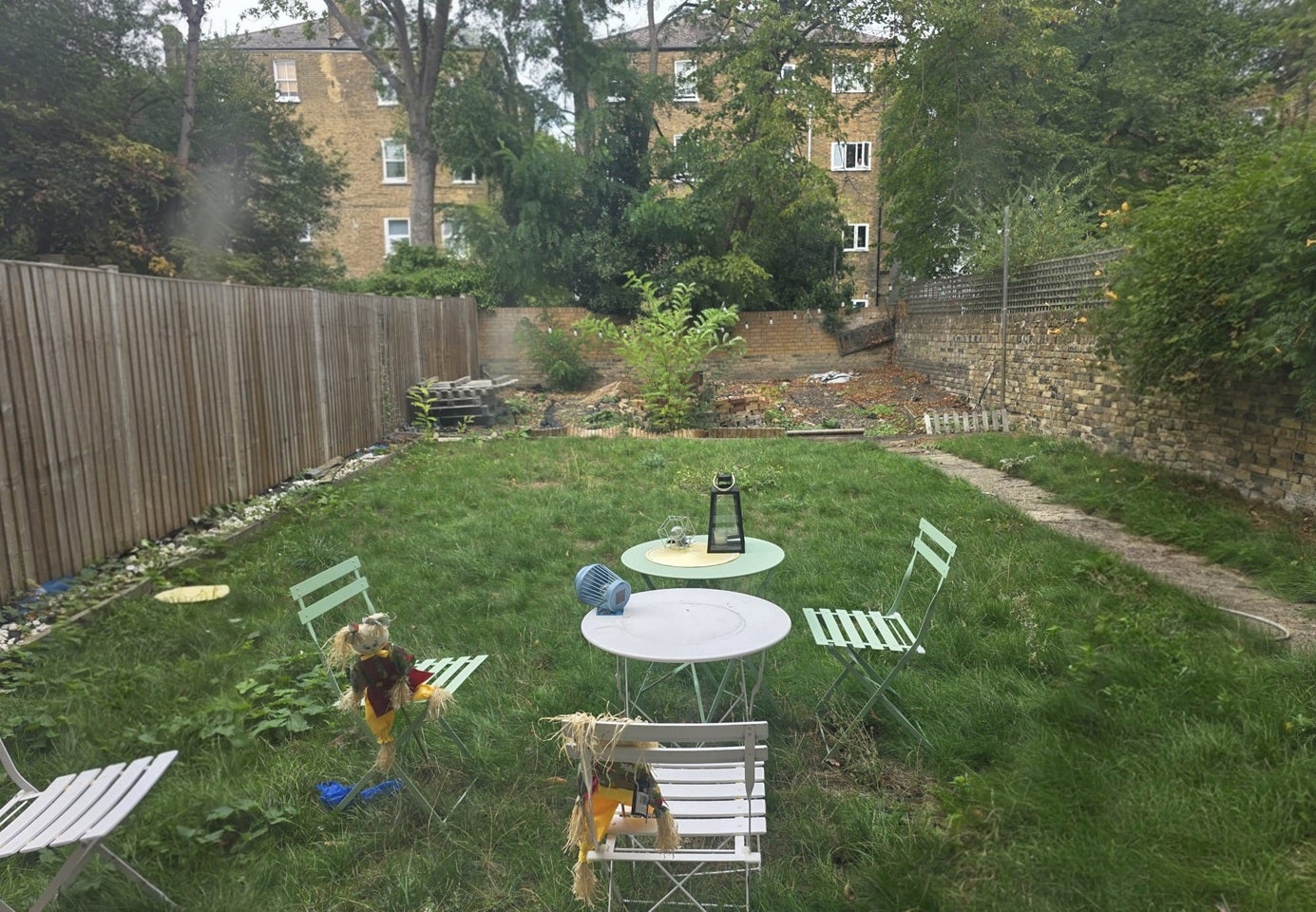 Room Brondesbury Villas in Greater London