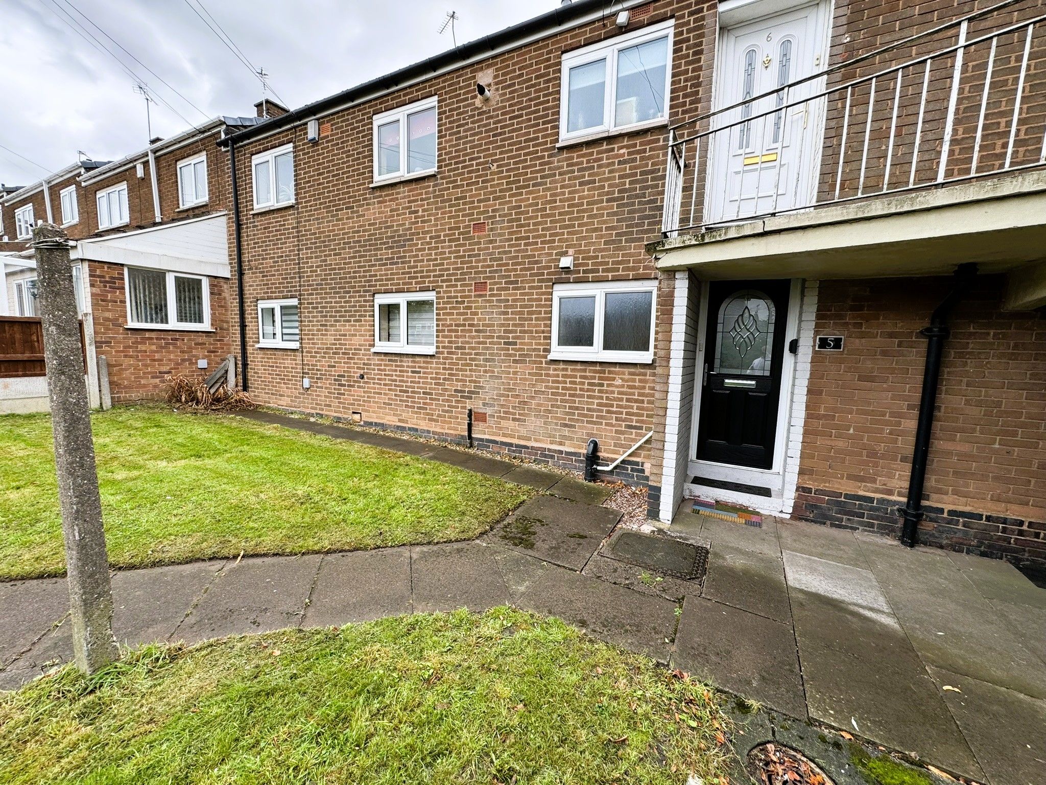Flat Ernest Clarke Close in Willenhall
