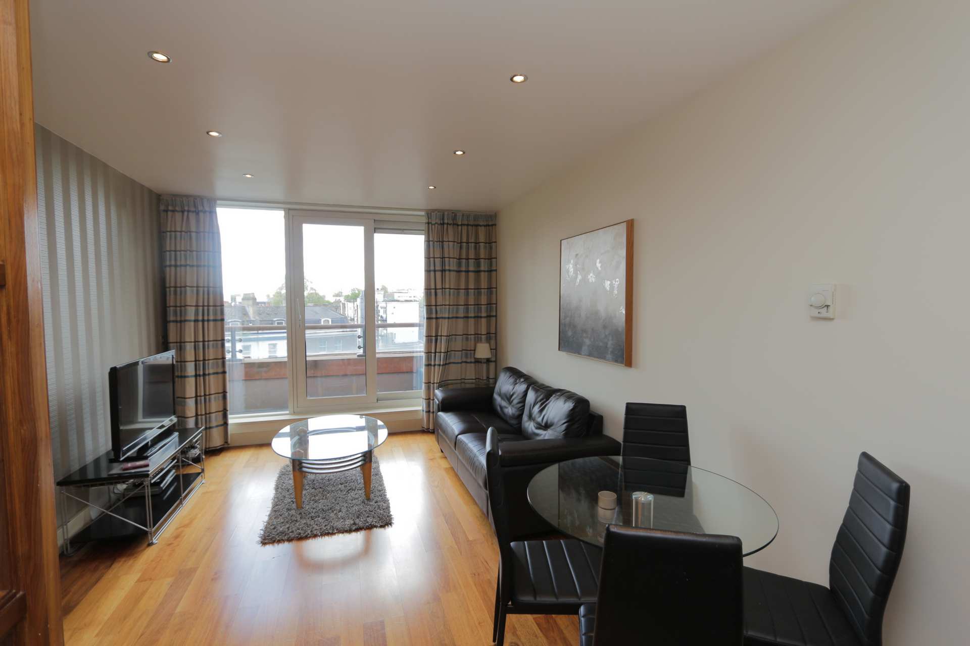 Flat Praed Street in City of Westminster