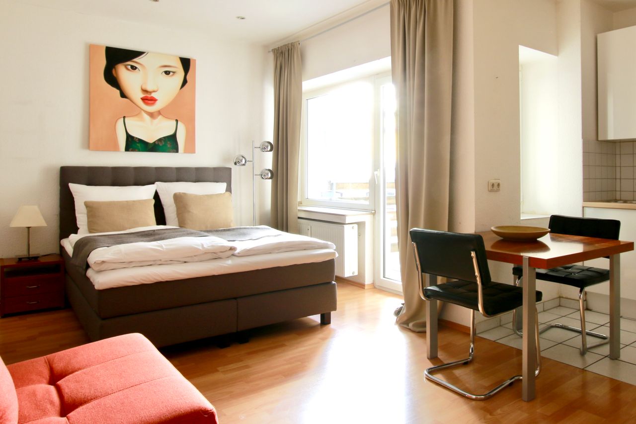 Wohnung Roonstraße in Köln