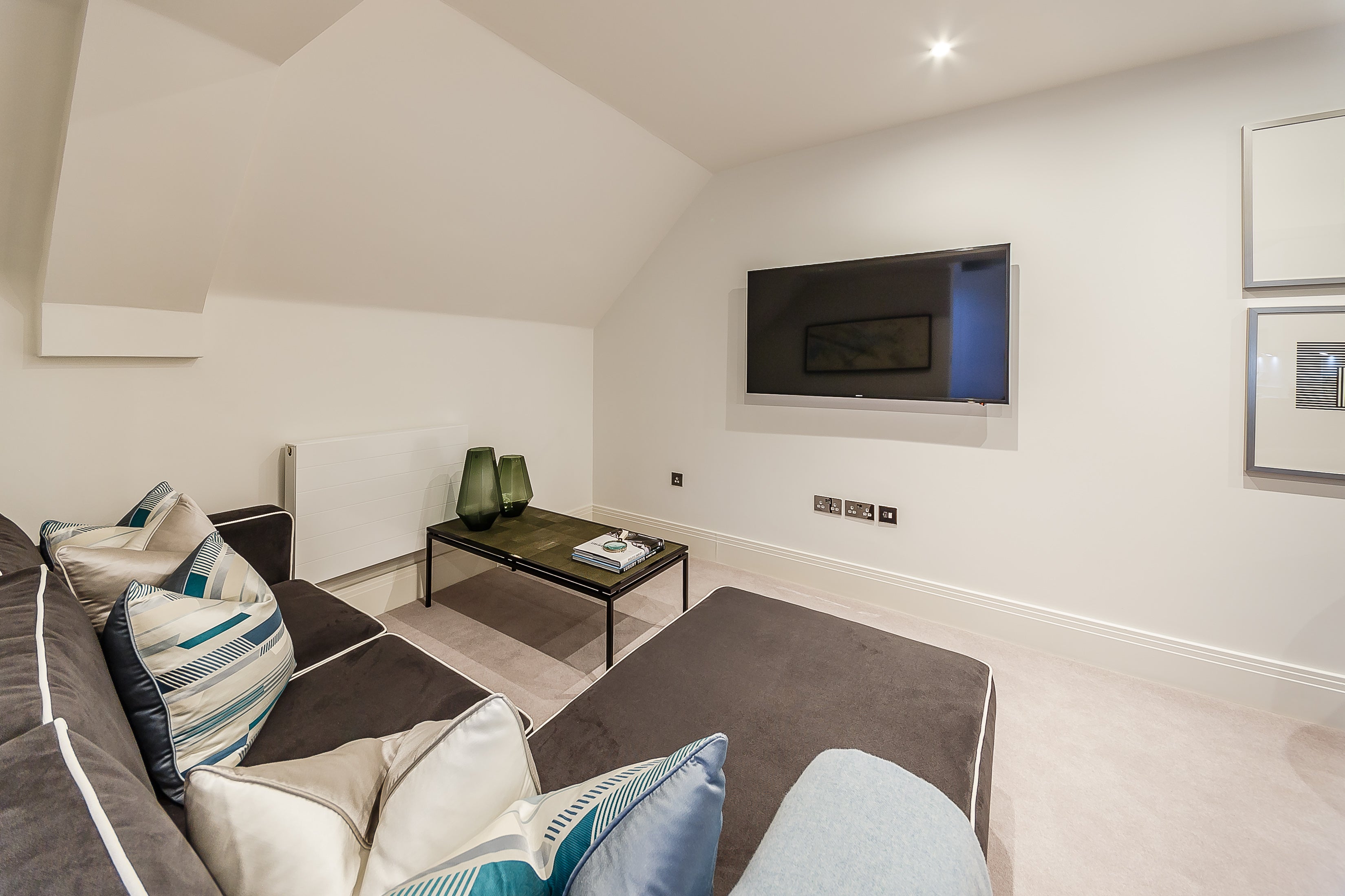 Flat Rainville Road in Greater London
