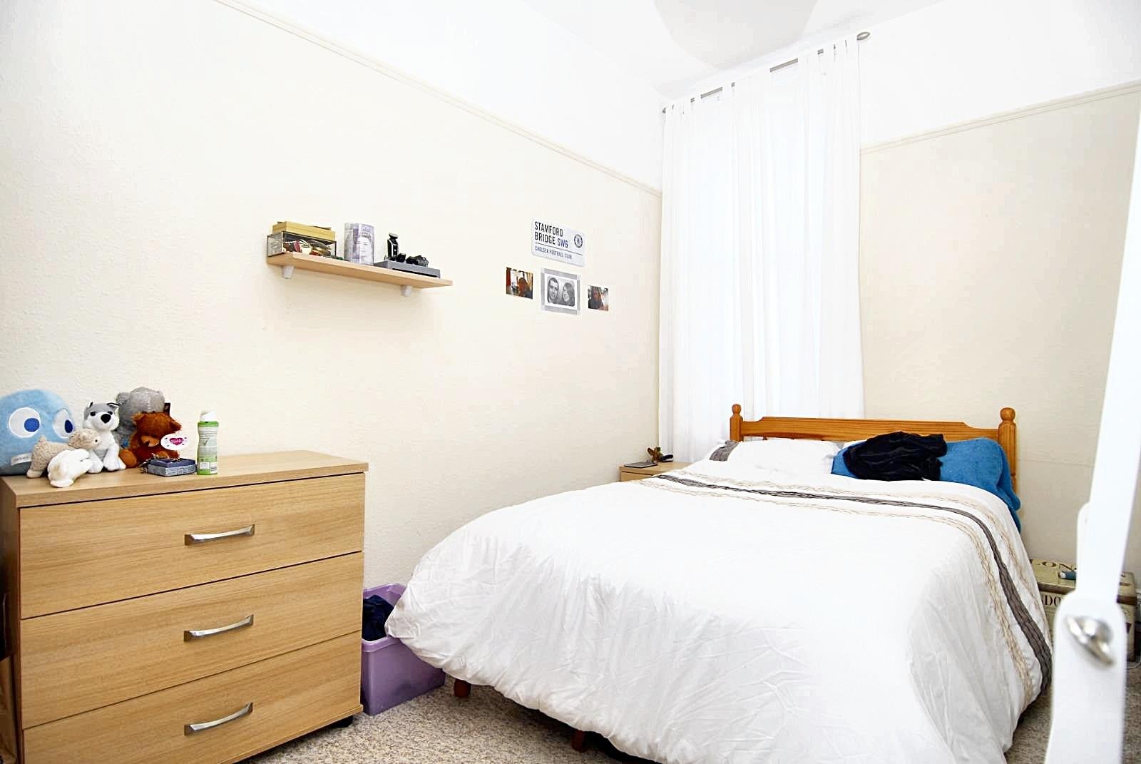 Flat Napier Terrace in Plymouth