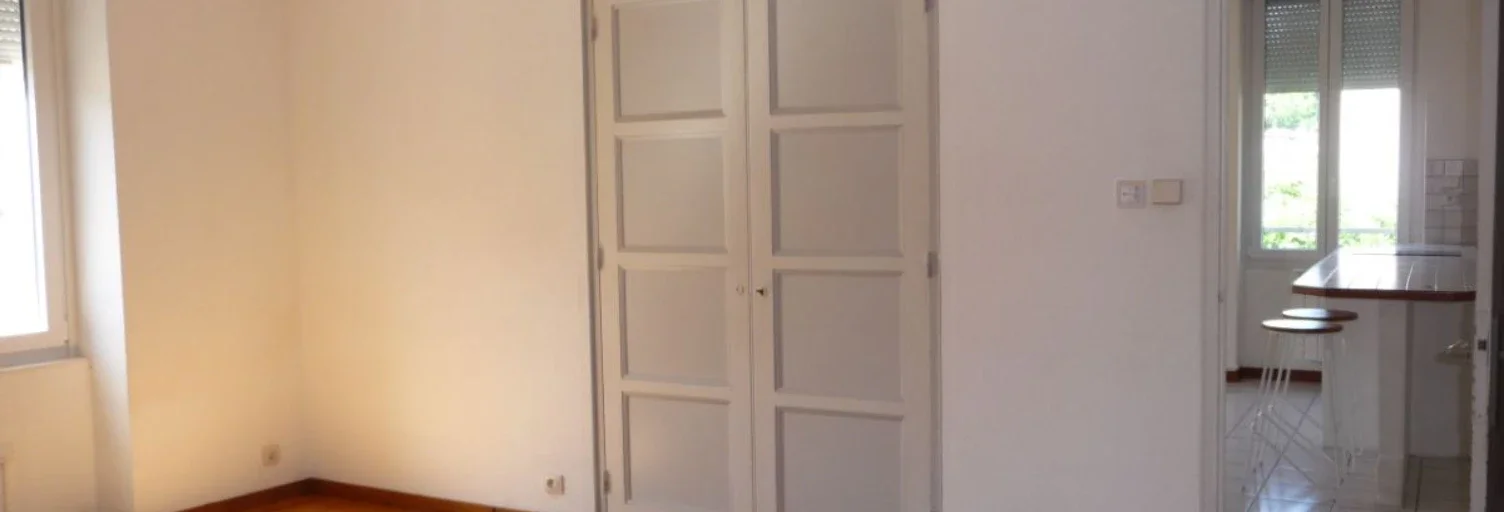 Appartement Grand Rue à Monestier-de-Clermont
