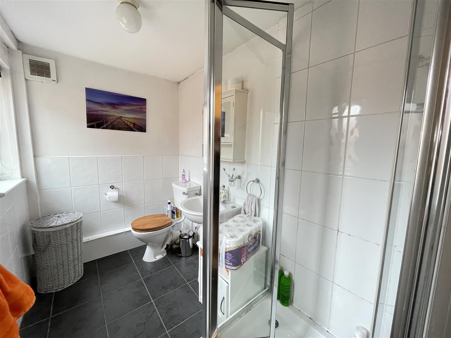 Flat Storer Road in Charnwood