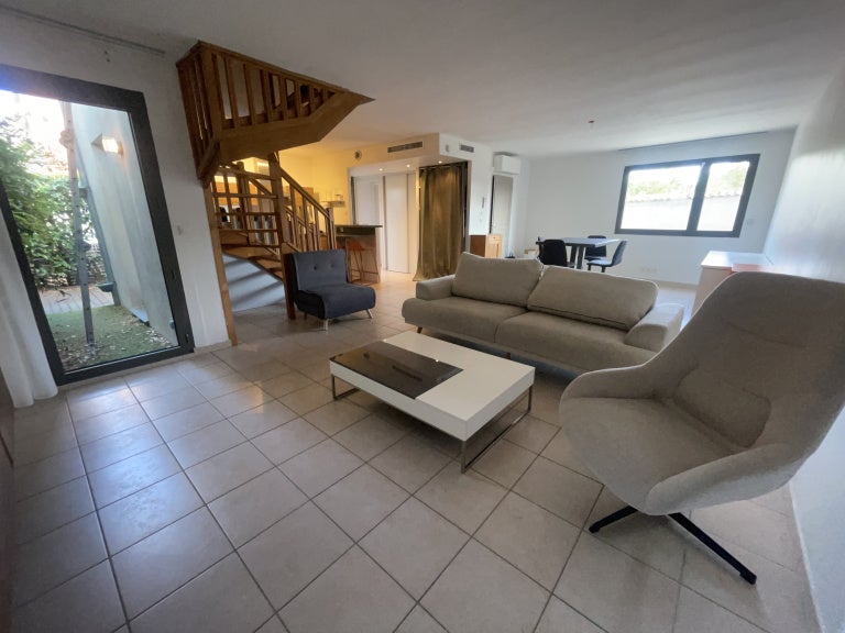 Flat Résidence de la Falconnière in Francheville