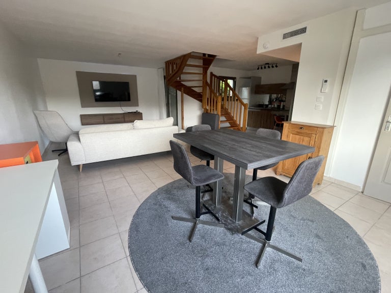 Flat Résidence de la Falconnière in Francheville