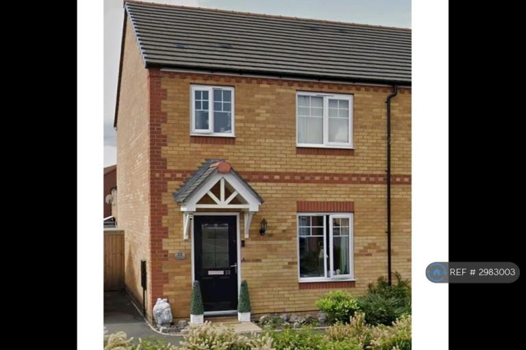 House Byford Drive in North Warwickshire